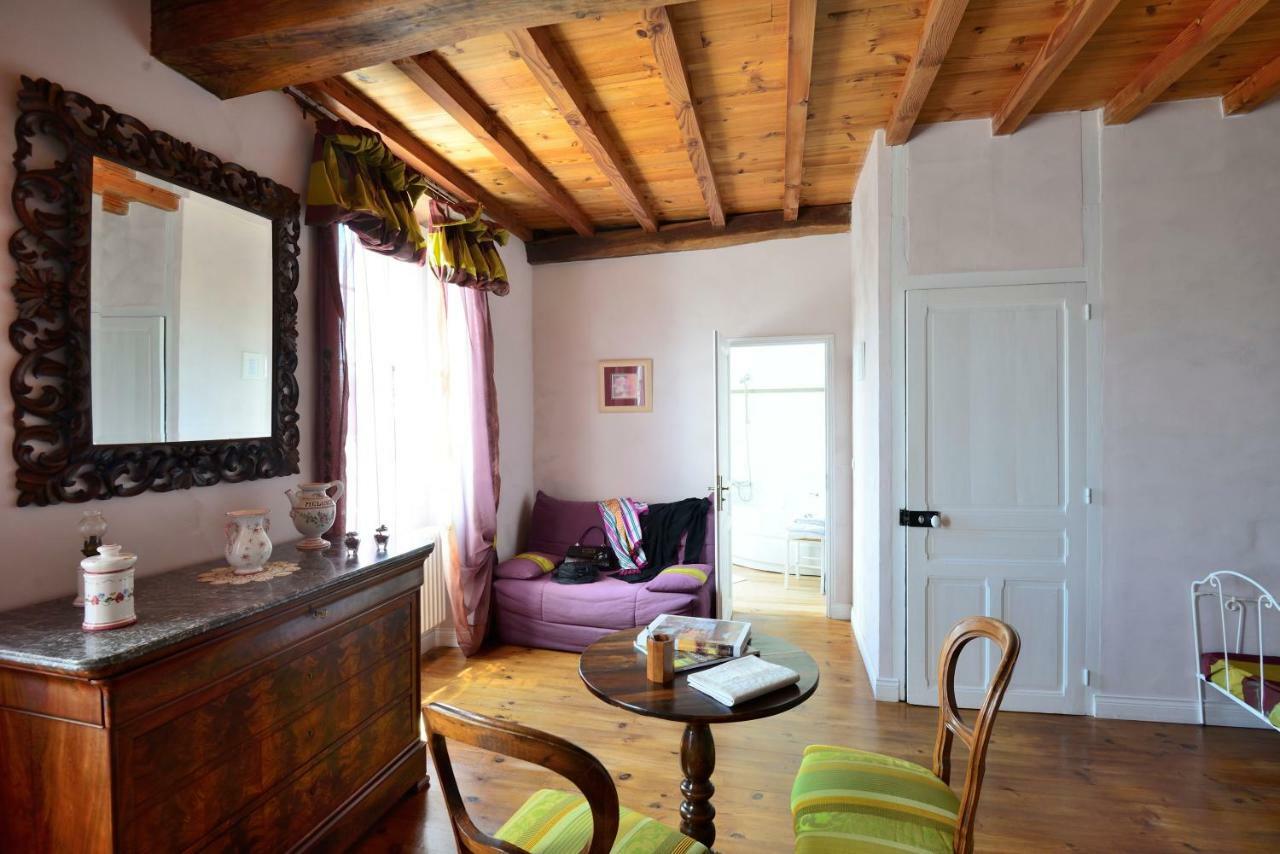 La Maison D'Anais Vic-en-Bigorre Exterior photo